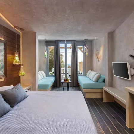 Elixir Del Mar On The 3* Kamari (Santorini)