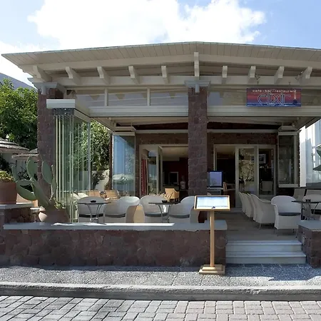 Elixir Del Mar On The Kamari (Santorini)