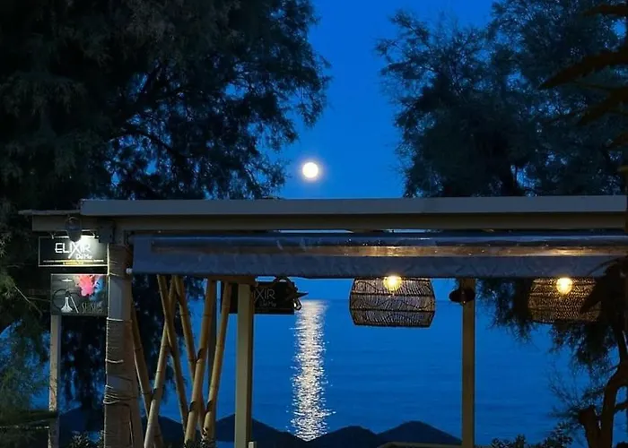 Elixir Del Mar On The Apartahotel Kamári