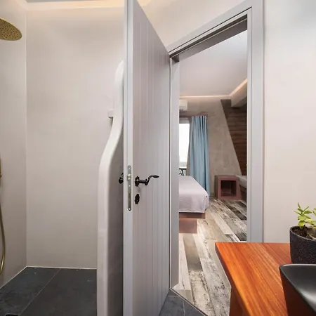 Elixir Aparthotel 3*