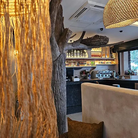 Elixir Aparthotel 3*