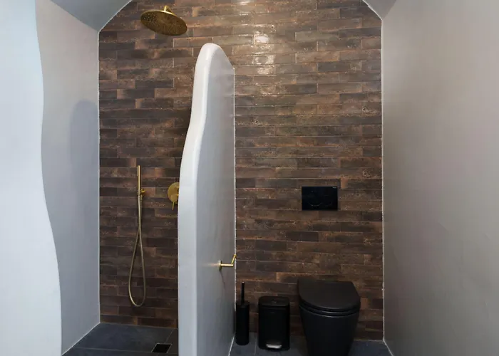 Elixir Del Mar On The Kamari (Santorini)